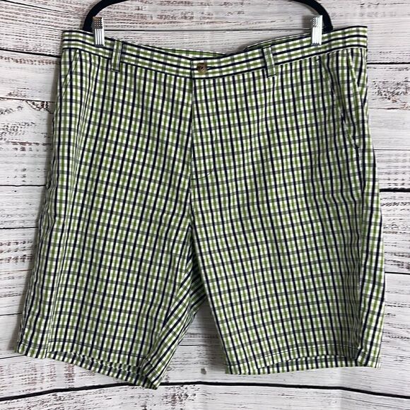 Lochlane by Thomas Dean Shorts Mens size 40 Cotton Golf plaid 10 inches inseam - Picture 1 of 11